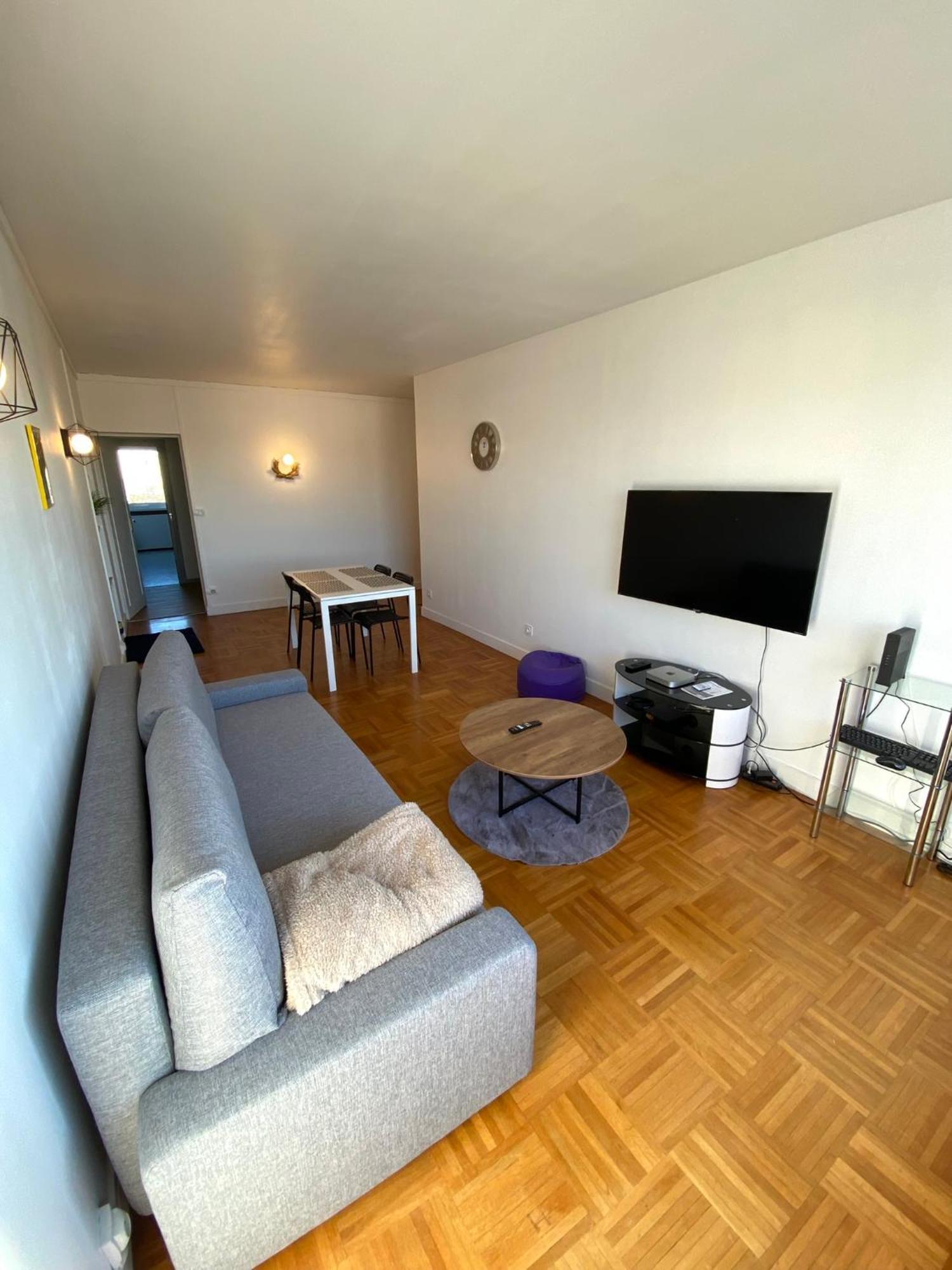 Appartement Jusqu'A 6 Couchages 르망 외부 사진